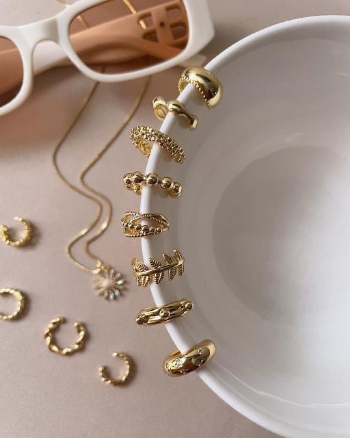Earcuffs