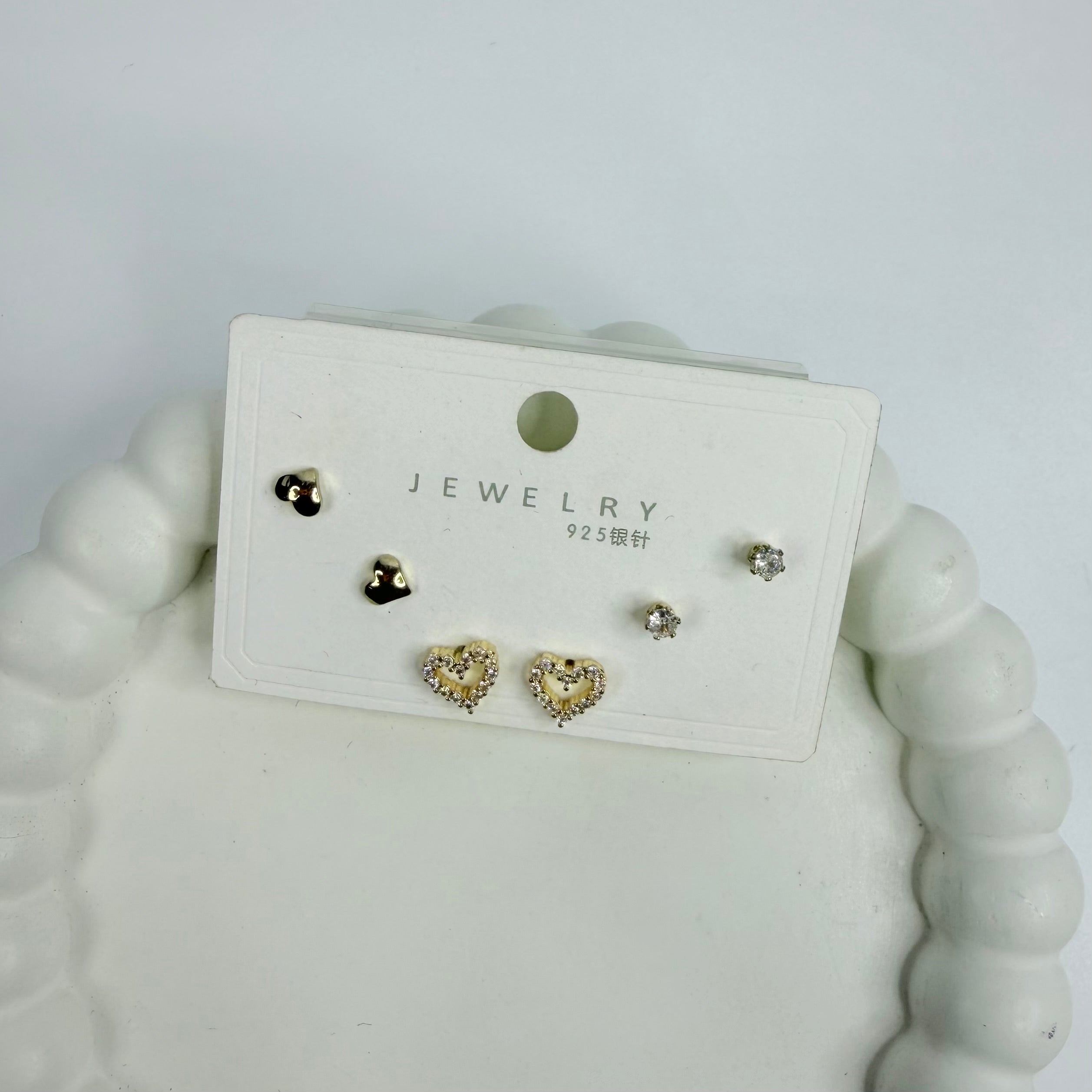 Mystery Stud Earrings Card – 3 Pairs
