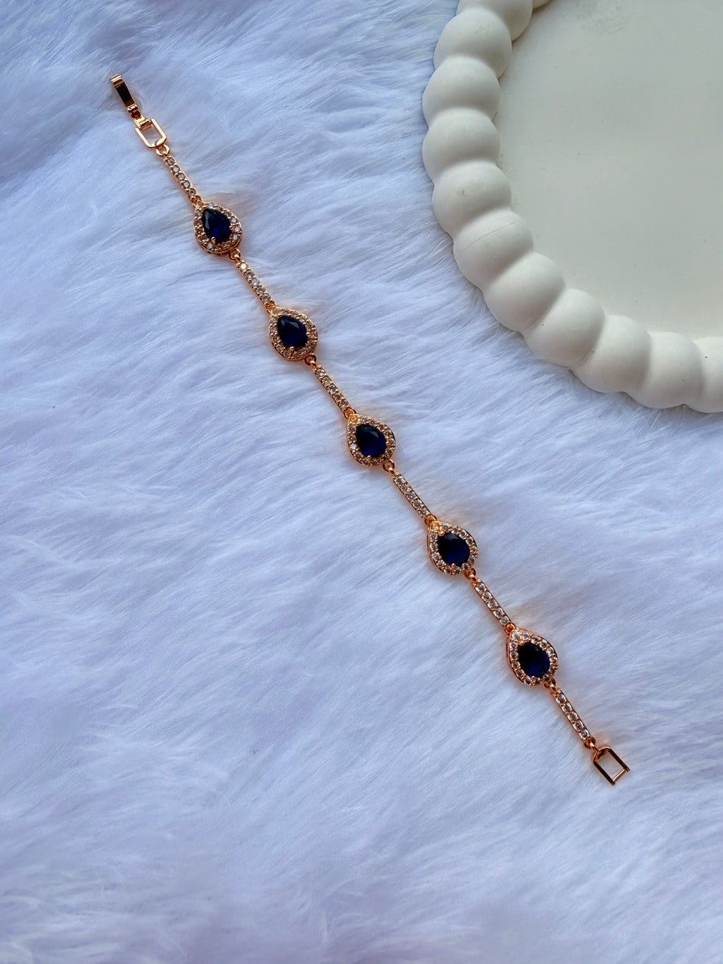 Raindrop Bracelets Bracelet
